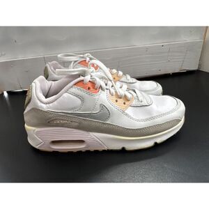 Nike Air Max 90 SE Shoes Kids 5 Athletic Shoes
